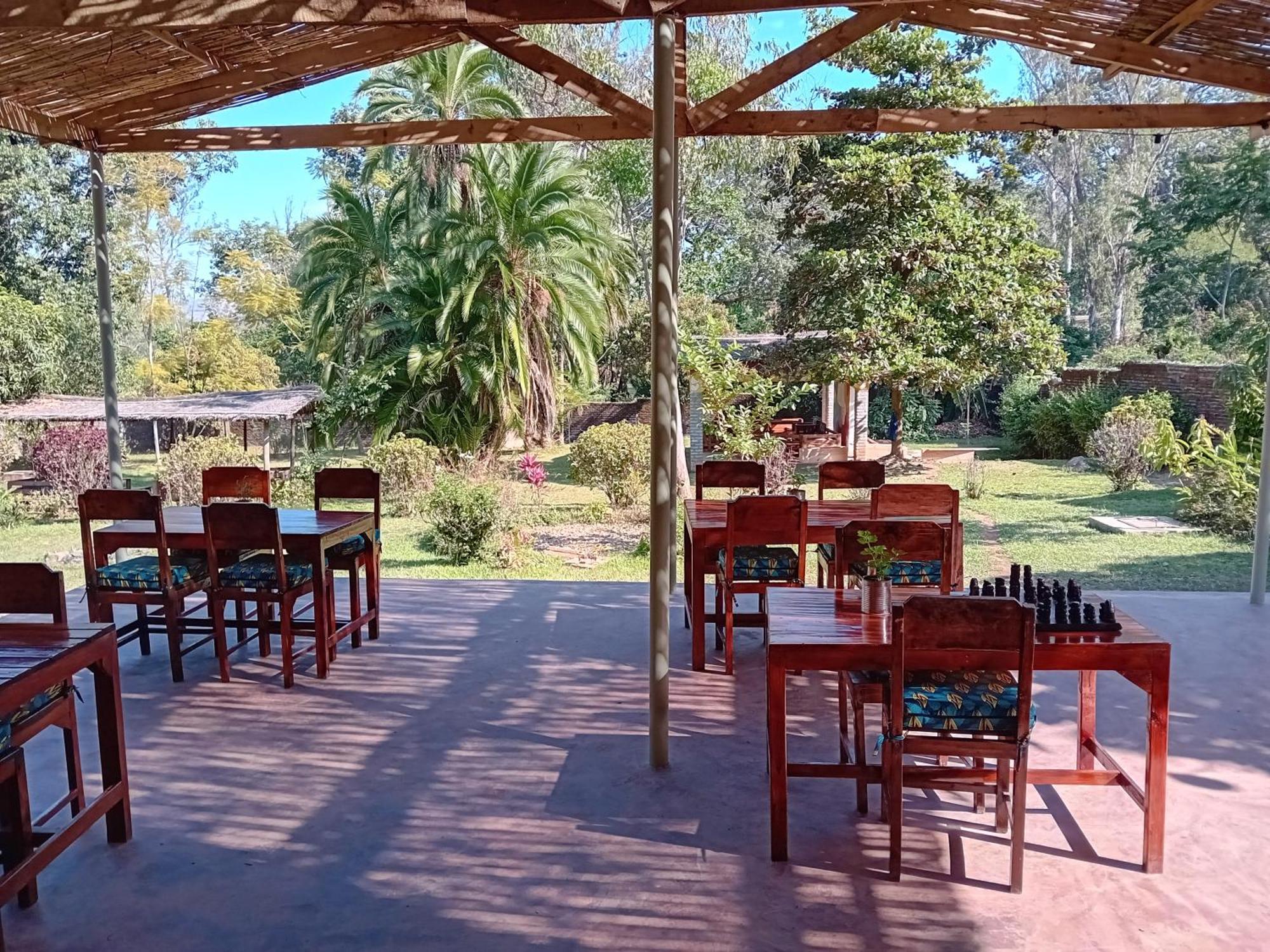 Blend Lodge And Kitchen - Pakachere Zomba Eksteriør bilde